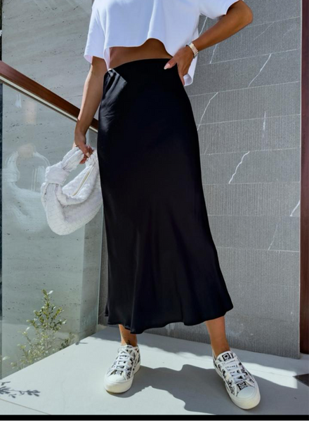 Satin midi skirt black